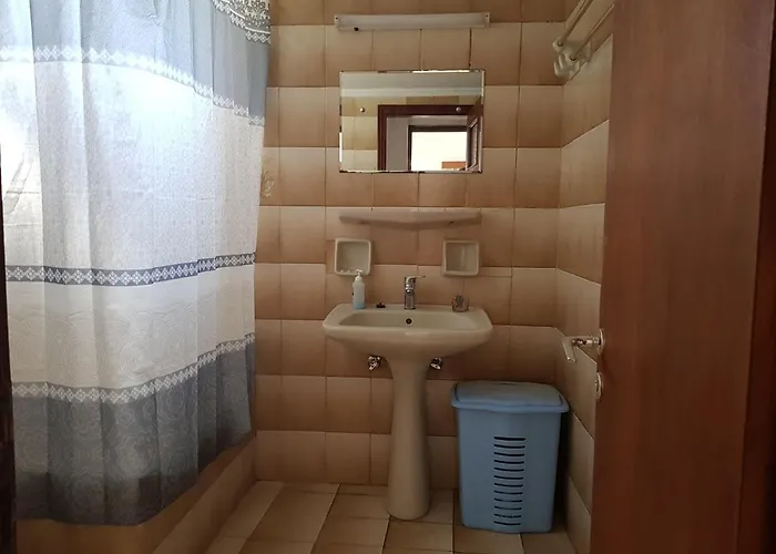 Artemonahi Traditional Cosy House Артемон